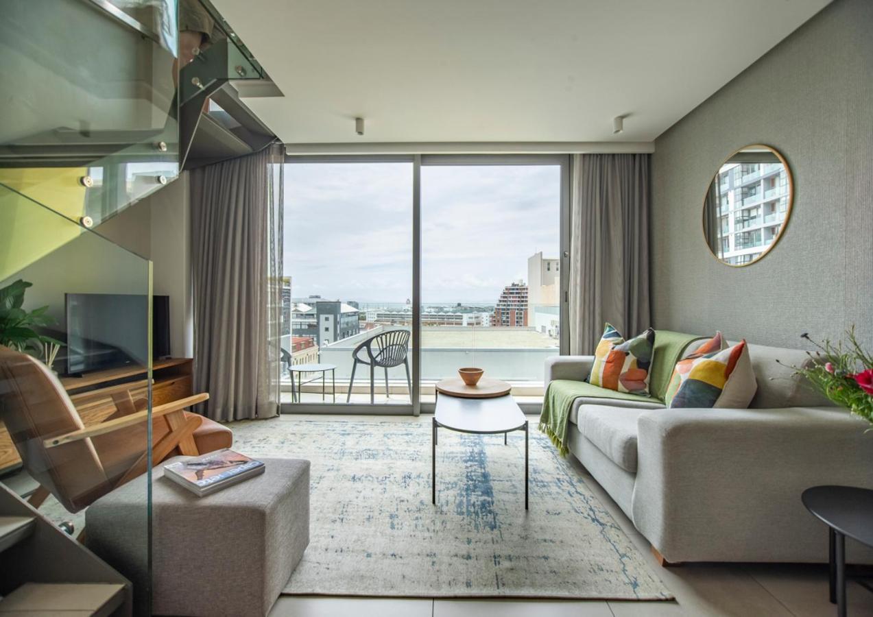 Apartment Sophisticated Escape - Luxury De Waterkant